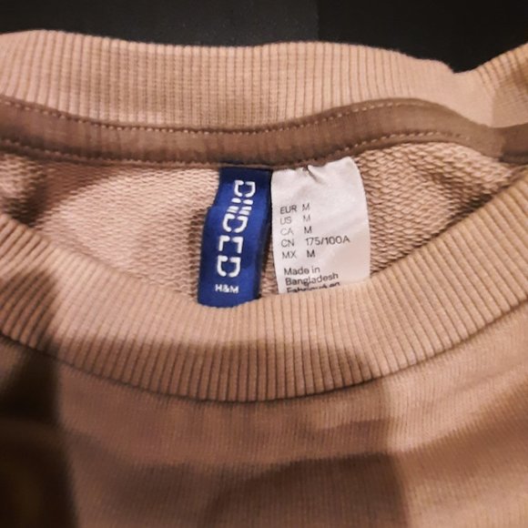 HM H&M Divided MXIIIC Never Say Never Tan Oversize Crew Neck Sweatshirt NEW Sz M - Picture 4 of 5